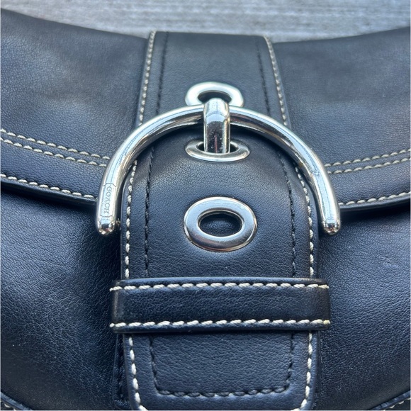 Vintage Coach Soho Shoulder Bag - Picture 2 of 13